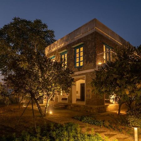 Lohonostays Library Sadhrana Bagh グルガウン エクステリア 写真
