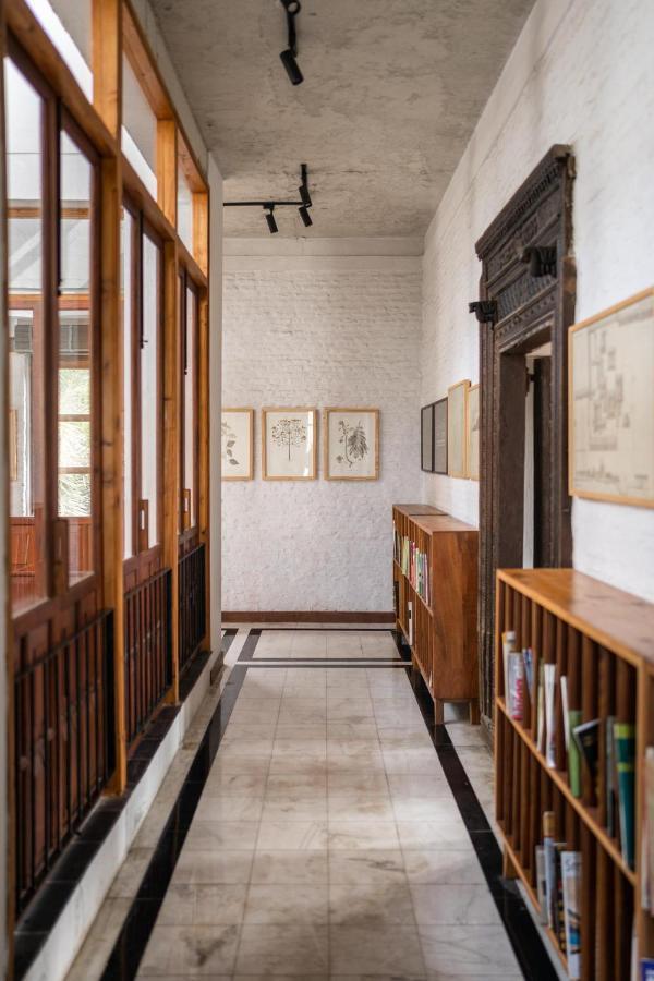 Lohonostays Library Sadhrana Bagh グルガウン エクステリア 写真