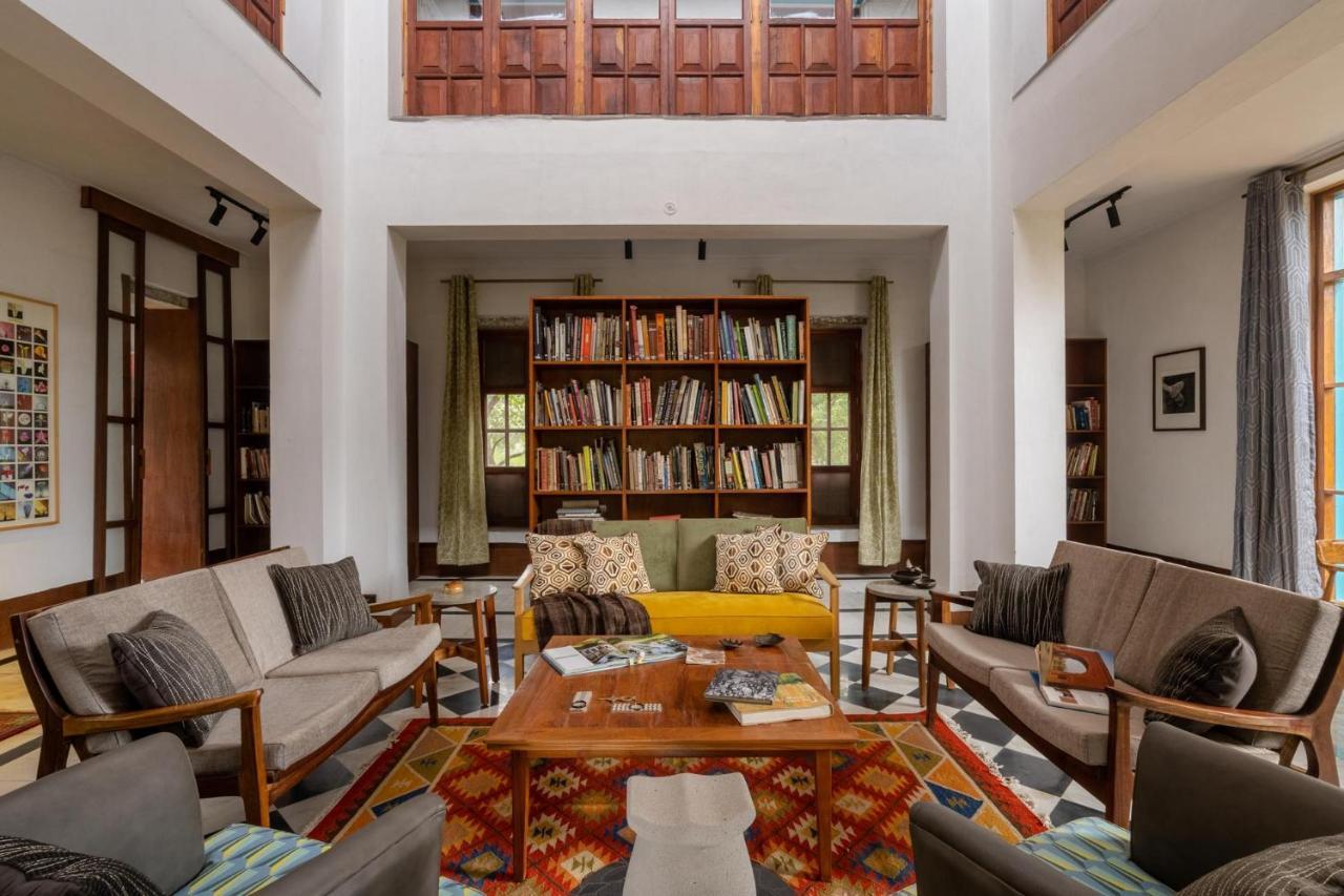 Lohonostays Library Sadhrana Bagh グルガウン エクステリア 写真