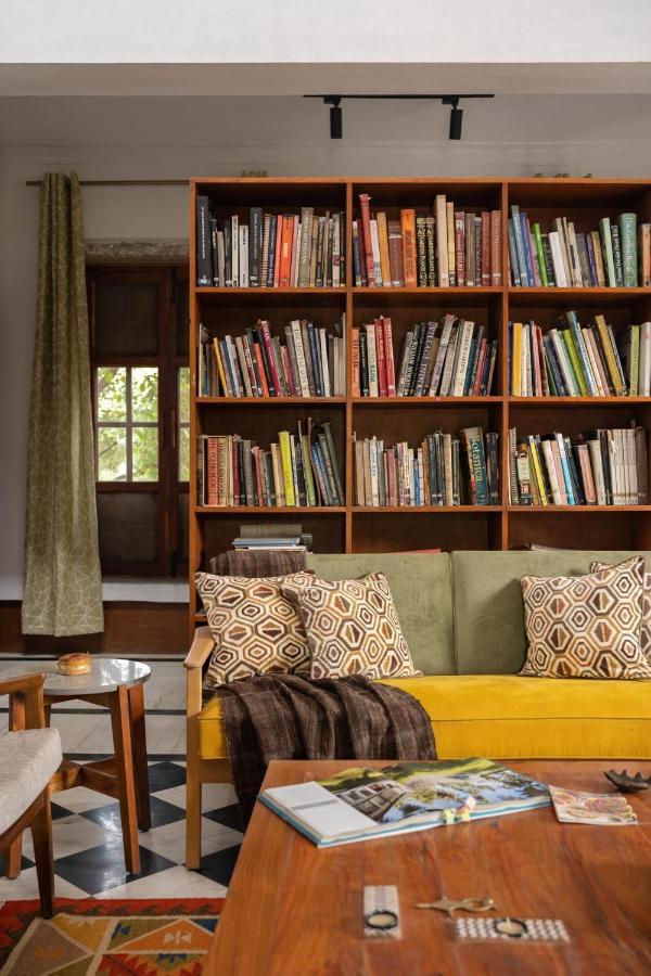 Lohonostays Library Sadhrana Bagh グルガウン エクステリア 写真